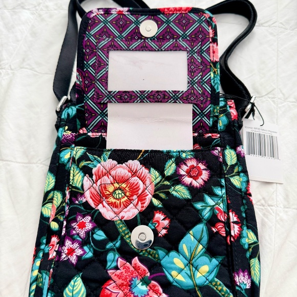 Vera Bradley Iconic RFID Mini Hipster - NWT - Picture 2 of 2